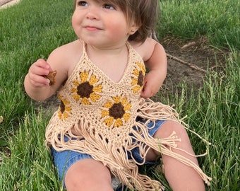 Ready to ship Daisy Sunflowers Fringe Top crochet. Boho style girls. Baby cake Mash top. Halter crochet. Boho vibes girls. Groovy Summer top