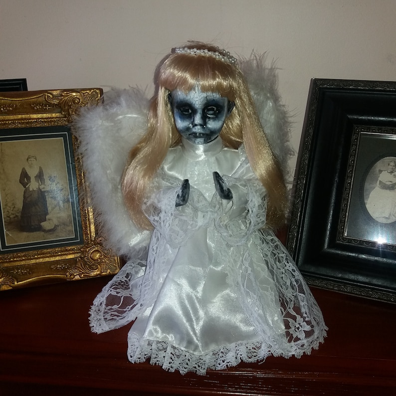 OOAK-Gothic-Zombie-Undead-Vampire-Creepy-Hand-Painted-Porcelain-Doll-Angel