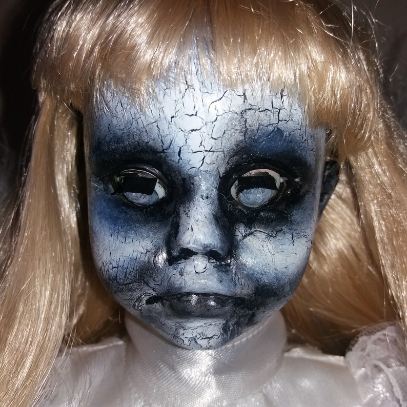 OOAK-Gothic-Zombie-Undead-Vampire-Creepy-Hand-Painted-Porcelain-Doll-Angel