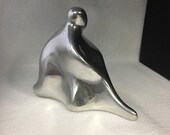 Hoselton Canadian Sculpture, Hockey Player Sculpture, Ice Hockey, Hoselton Canada, Desk Paper Weight , Sports Paperweight