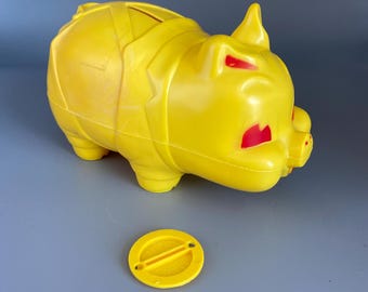 Reliable Brand Piggy Bank Vintage 1950s 1960s Retro Classic Collectible Canadian Made