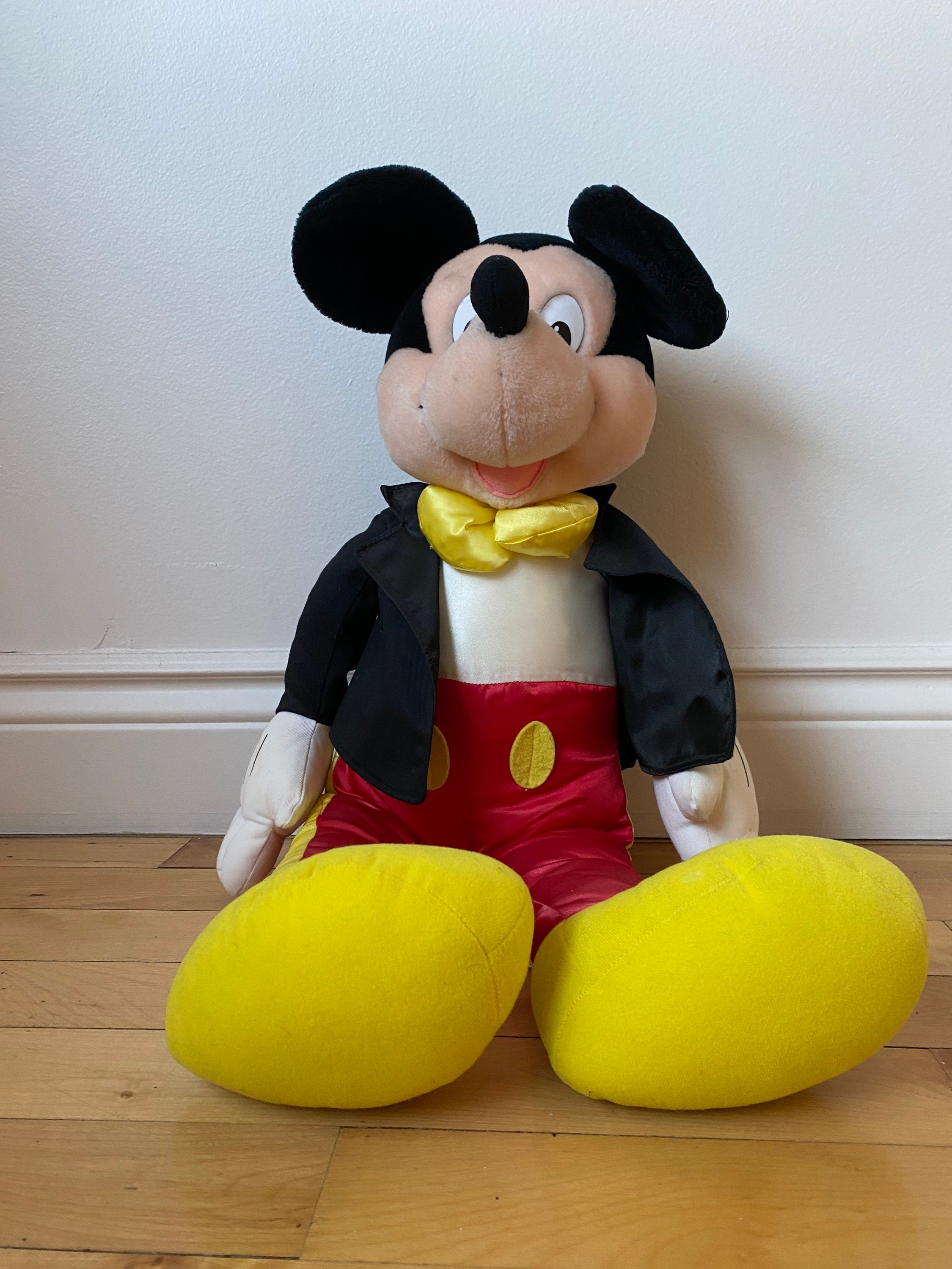 Disney Store Official Fantasia Collection: Medium 22-Inch Sorcerer Mickey  Mouse Plush - Authentic, Soft & Cuddly Toy - Ideal for Fans & Kids