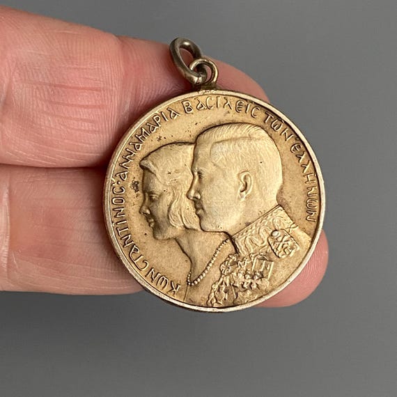 希少なヴィンテージカナダ1963年＆1964年1ドル銀貨（ケース付き