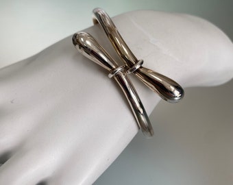 Modernist Sterling Silver Clamper Bangle: Handmade Mexican Bracelet