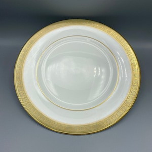 ROYAL DOULTON Belvedere Pattern 10 5/8 Inch Dinner Plate, Table Service, Fine China, Pattern H5001, Royal Doulton Tableware Porcelain Dishes