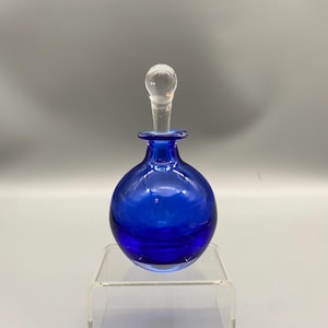Vintage Cobalt Blue Art Glass Perfume Bottle with Clear Stopper