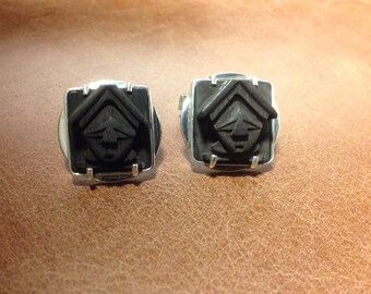 UNIQUE  3D Vintage  Sterling Silver & Wood Sculpture CUFFLINKS, With Asian/ Oriental/ Japanese farmer wearing Sun Hat