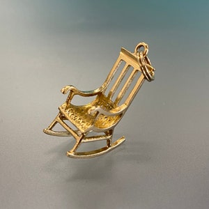 Vintage 18k Yellow Gold Rocking Chair Charm: 3D Bracelet Pendant