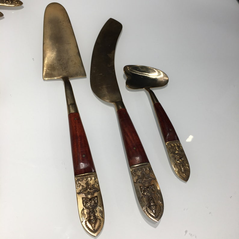 Ruen Thailand Quan Yin Boxed Set Brass /& Rosewood Cutlery 22pc Brass Wood Handle Flatware Dessert Serving Spoons Thailand Utensils