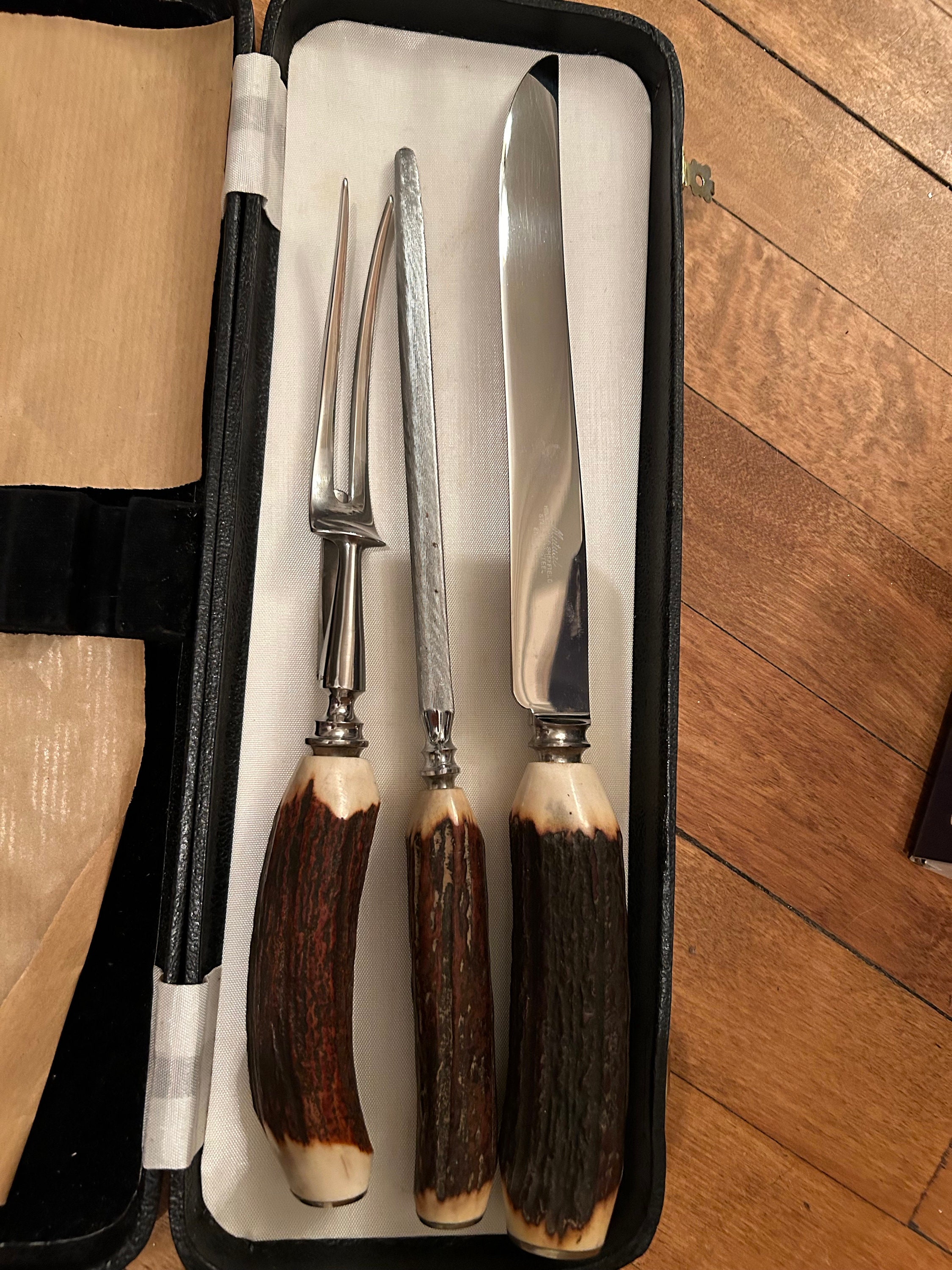 MUTUAL HIRAM WILD Stainless Steel Carving Set W/resin Antler