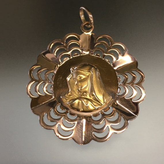 Retro 18k Madonna Pendant, Large Gold Virgin Mary