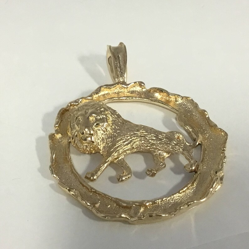 Vintage 14K Gold Lion Medallion Large Zodiac Pendant Sign of Etsy