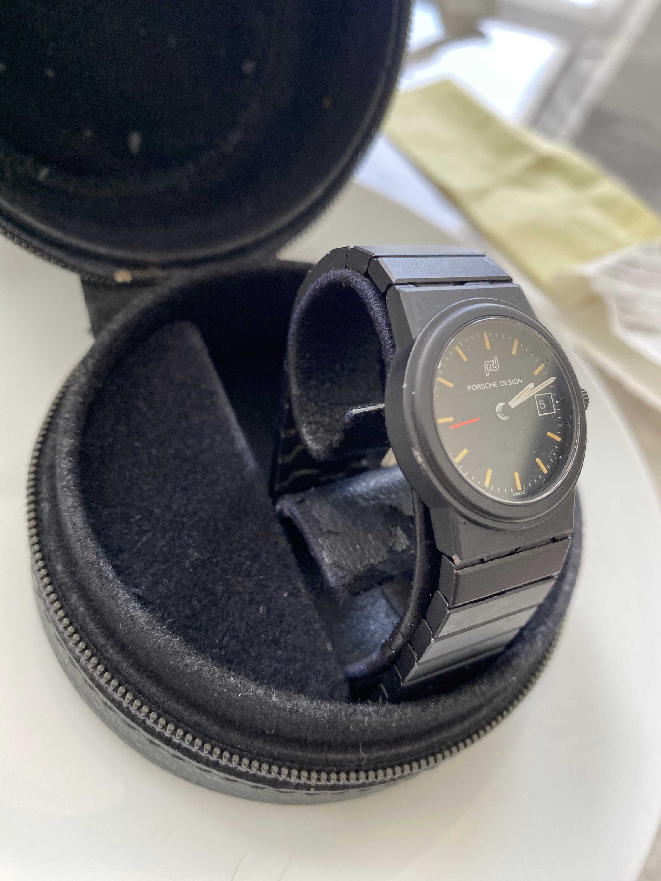 中古 ポルシェデザイン レディース クォーツ腕時計 レザーケース付き