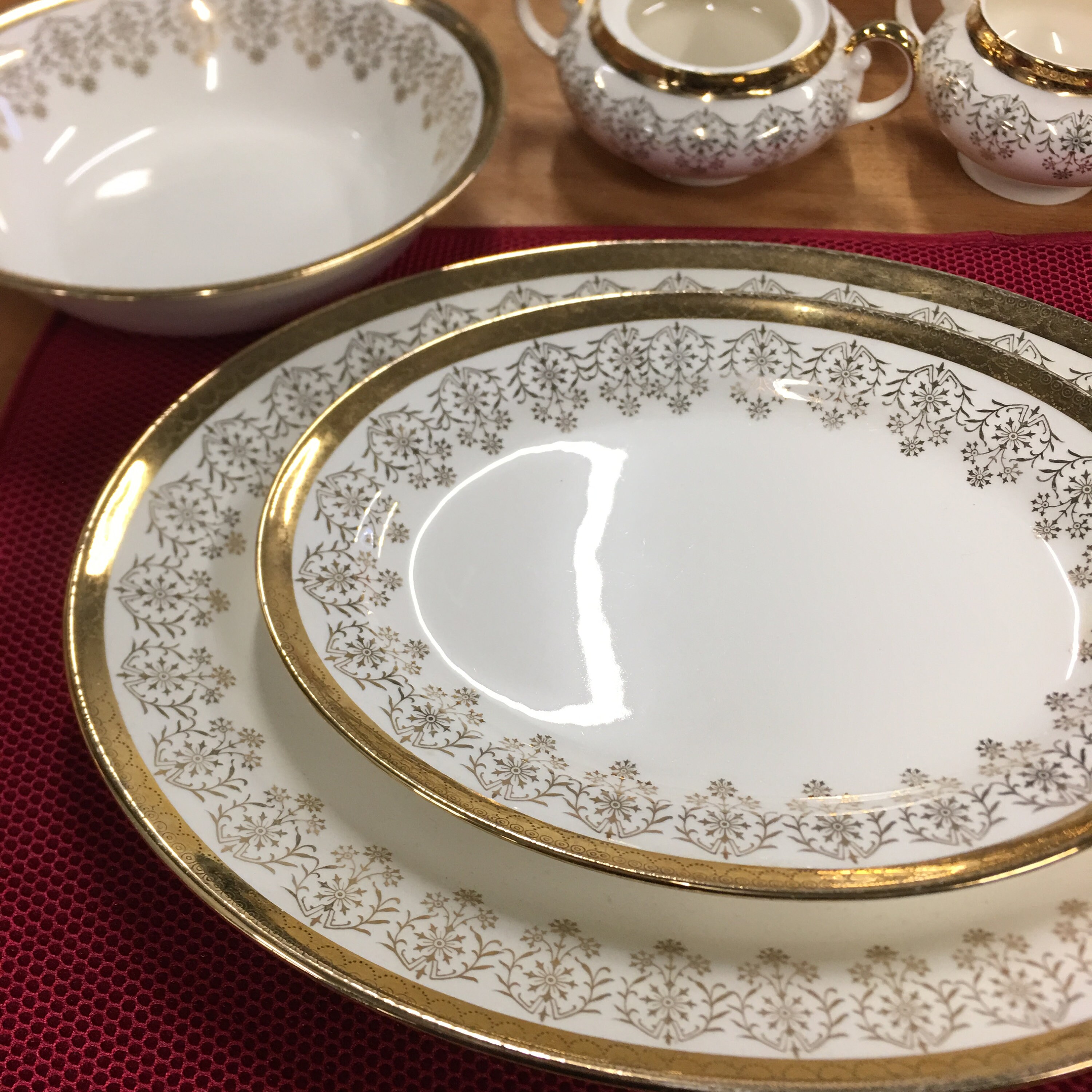 snowflake dinnerware