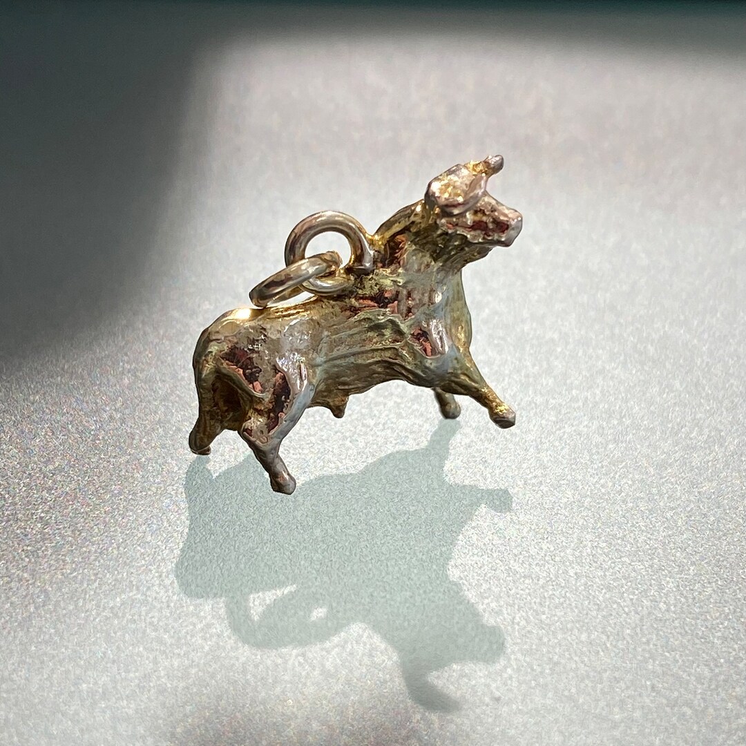 Taurus Charm Vintage 10k Gold Taurus Charm: 3D Zodiac Bull Pendant - Etsy