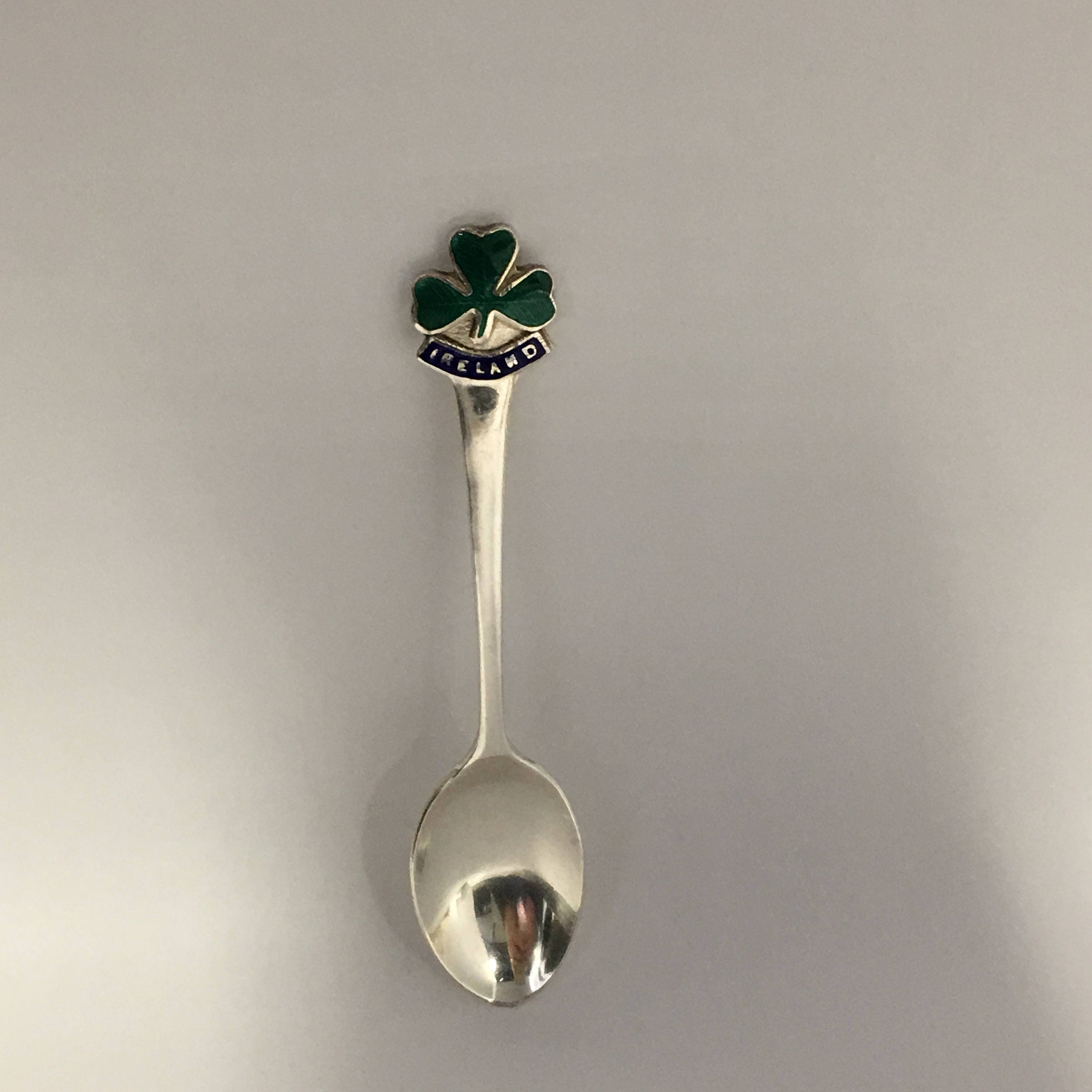 Ireland Souvenir Spoons Par de esmalte verde clover Irlanda Etsy