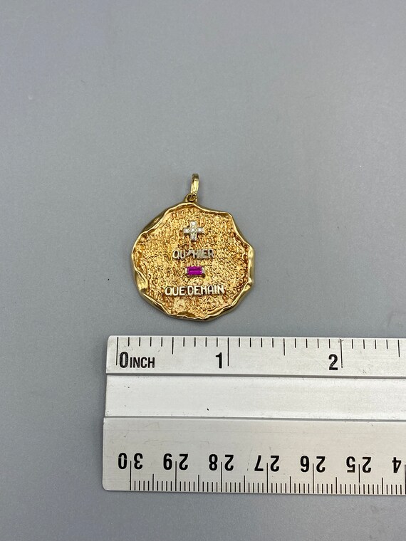 Vintage Qu' Hier Que DEMAIN 14K Gold Large Pendan… - image 7