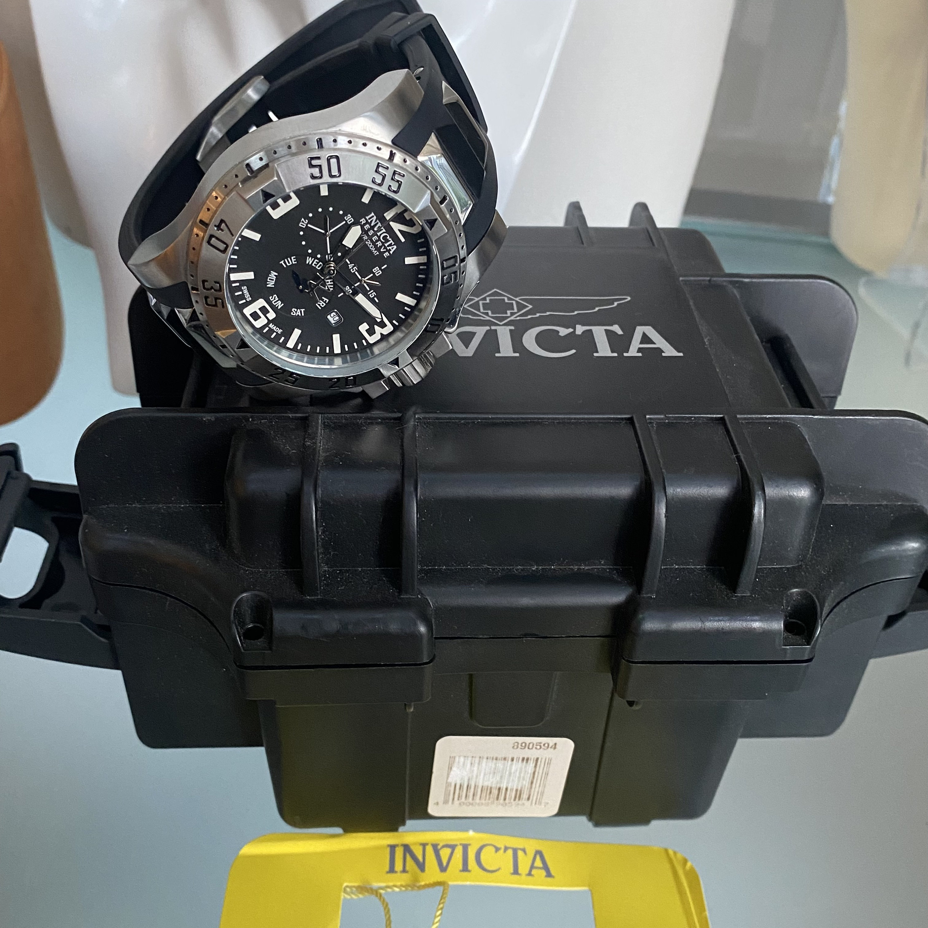 Invicta 18202 replacement band best sale