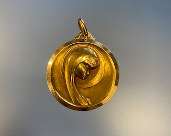 Seltener 18k Gold Madonna Anhänger: Jugendstil Jungfrau Maria Religiöser Schmuck