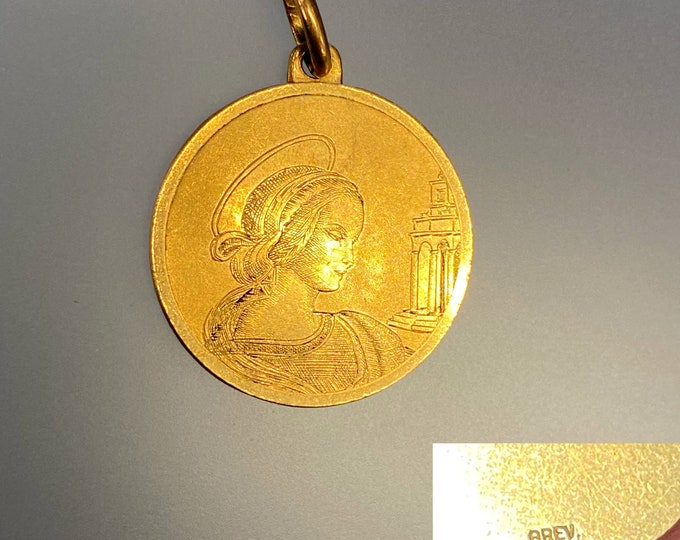 Vintage Etched Virgin Mary Pendant 750 Gold Madonna Pendant Italian 18k