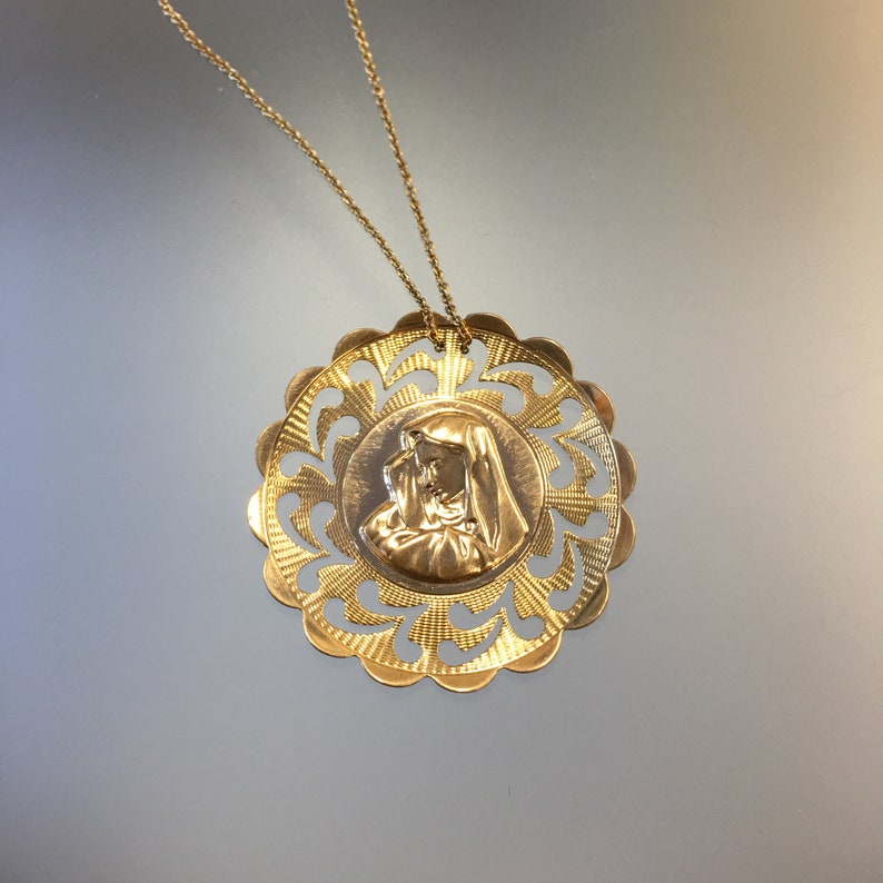 Virgin Mary Pendant 10k Gold NADENE,Madonna Pendant Yellow Gold Vintage Religious Pendant Our Lady of Lourdes Pendant