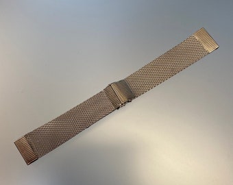 Vintage Ladies Mesh Watch Band Stainless Steel Sliding Clasp, Straight Ends 18mm Lugs with Adjustable Length Watch Band Made in Hong Kong