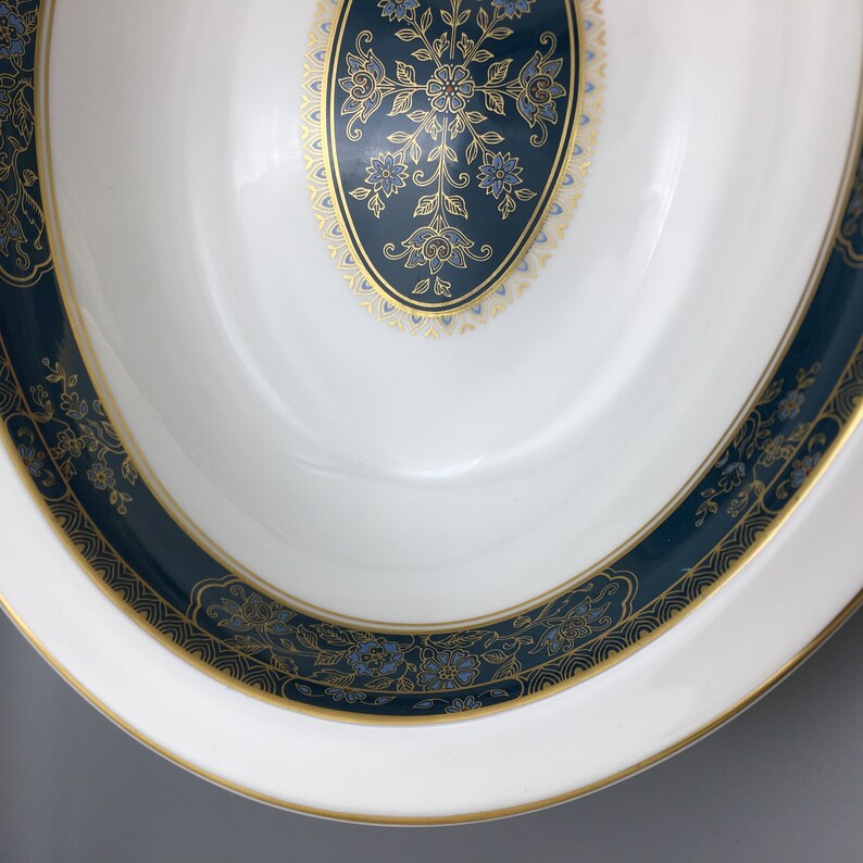 ROYAL DOULTON Carlyle Pattern 10 Inch Oval Vegetable Bowl Etsy
