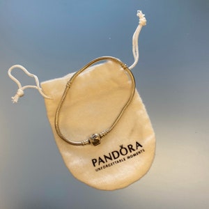 Vintage Authentic Pandora Sterling Silver Iconic Silver Charm Bracelet, Pandora, Pandora Bracelet Sterling  Barrel Clasp ALE