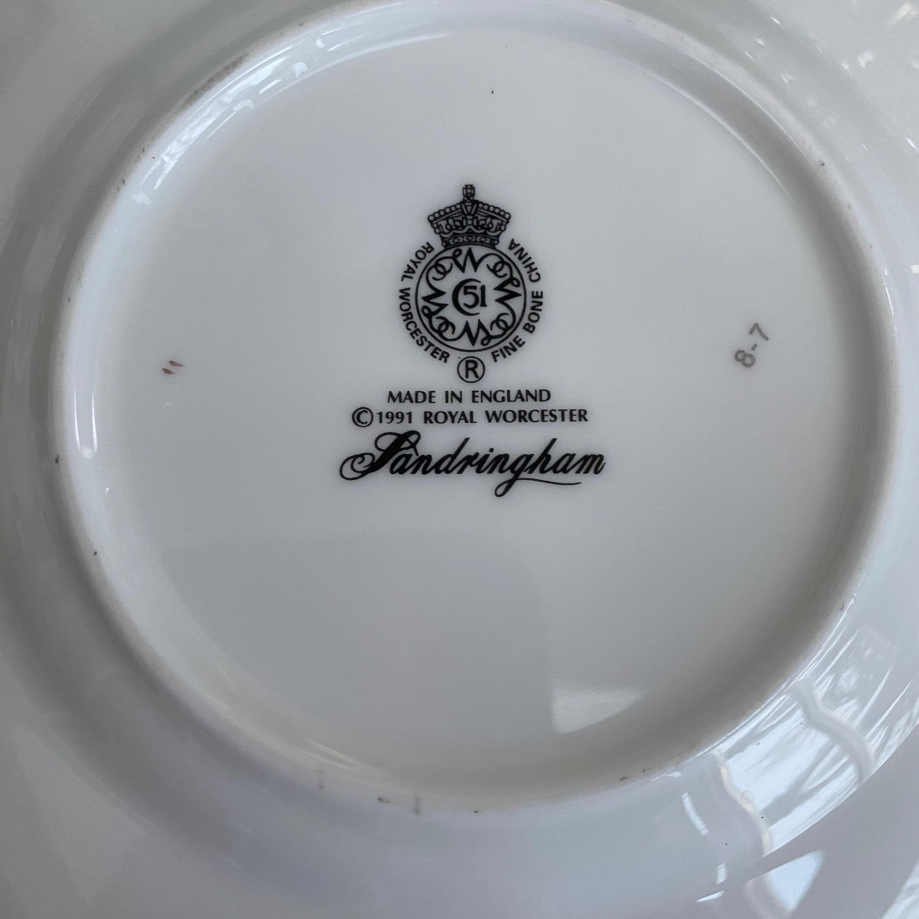Royal Worcester Sandringham Floral Plate: 6.5 in Bread and Butter