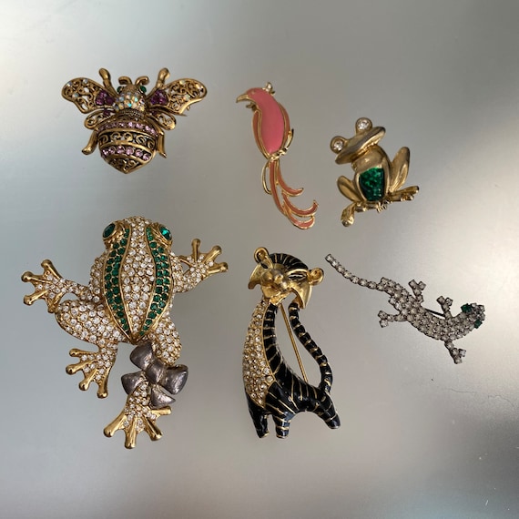Vintage Brooches Ménagerie of Animal Brooches Gol… - image 2