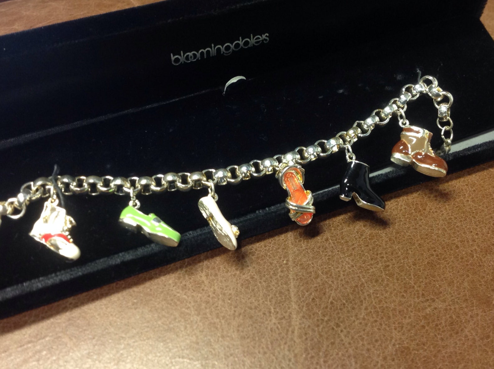 3d , 6 shoe charms , with enamel ,bracelet, ballet shoe, boots, sandal, runner