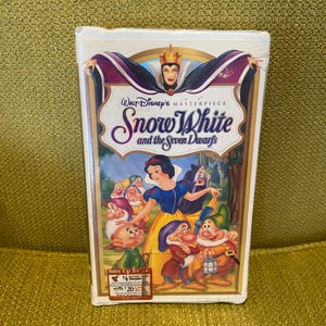 Snow White and The Seven Dwarfs Walt Disney&#39;s Masterpiece Collection Sealed Rare VHS  1524 First Time on Video VHS Never Opened