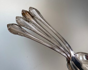 Set if 4 Teaspoons 6 1/8” Tea Spoon, Remembrance by INTERNATIONAL SILVER 1847 Rogers Bros Silver Plate Silverware Silverplate,