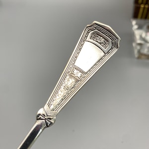 Antique Butterknife Silver Plated Twisted Handle Master Butter Knife Countess Pattern WM ROGERS Antique 1880&#39;s IS