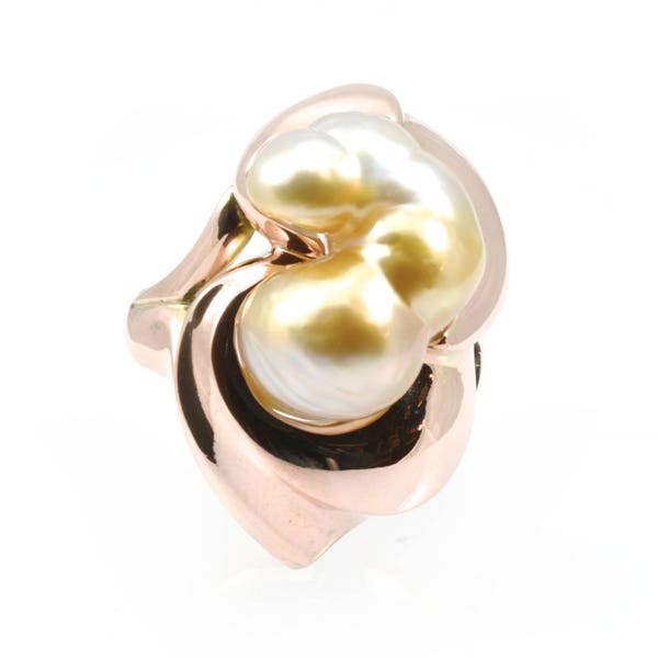 South sea Keshi pearl 9K pink gold 12gms hand carved ring one of a kind, natural gold coloured Baroque  pearl.Includes shipping insurance