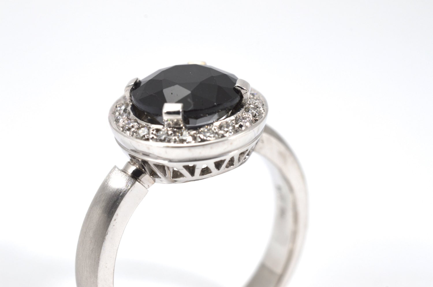 Classic Ring Black Sapphire 2.60ct Diamonds Totaling .14ct, in 14kw