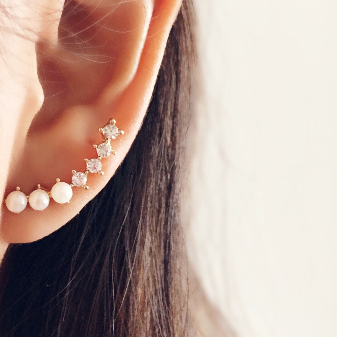 Pearl ear crawler discount