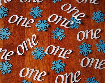 Winter Onederland Confetti: Snowflake First Birthday Decor