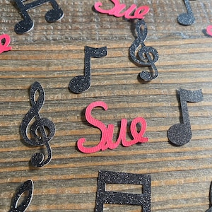 Personalisierte Musik Note Confetti Schwarz und Rot