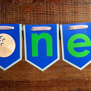 Golf One Hochstuhl Banner in Hellblau und Royalblau