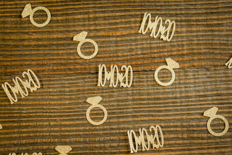 Personalized Wedding Date Bridal Shower Confetti in Glitter Gold