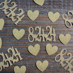 Glitter Gold personalisierte Hochzeitsdatum Confetti, Jubiläumsfeier Confetti mit Herzen