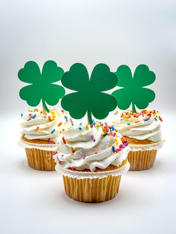 Shamrock Cupcake Toppers – Set of 12