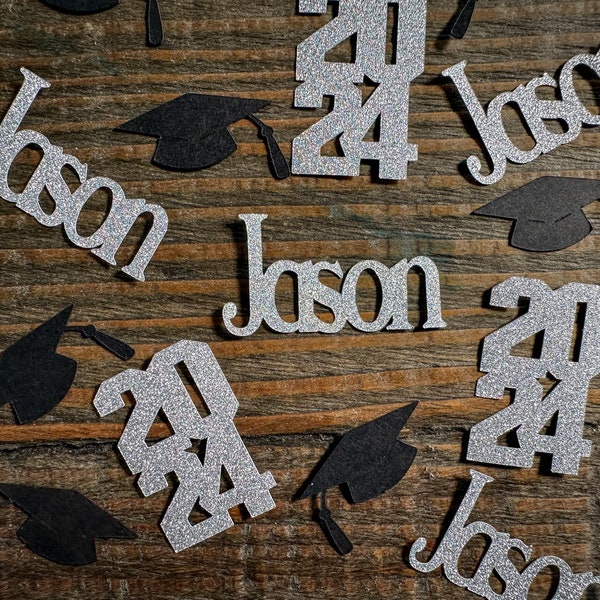 Personalized Silver 2024 Graduation Confetti with Graduation Caps Stacked Year