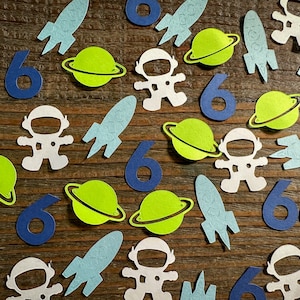 Astronaut Space Party Confetti mit personalisiertem Alter Grün und Blau