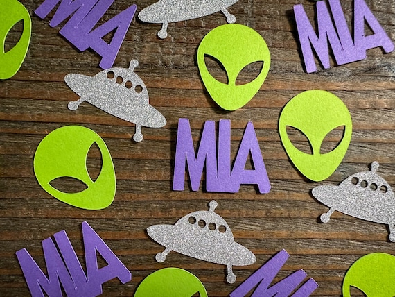 Alien and UFO Party Confetti with Purple Names, Out of This World Confetti