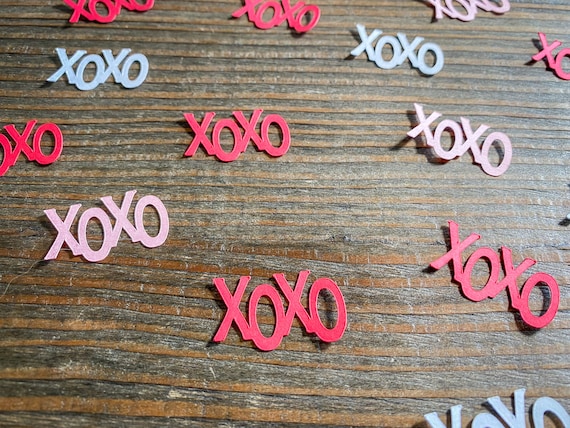 XOXO Valentine's Day Confetti
