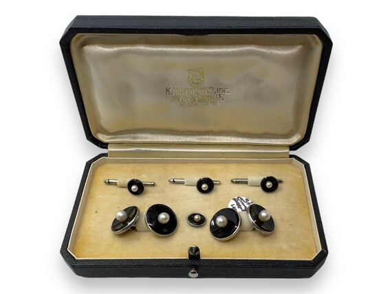 Mikimoto Art Deco 1940's Sterlng Silver and Onyx With Pearl