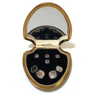 Krementz Art Deco Gold and Abalone with Platinum Inlay Rims Tuxedo Stud Set with Matching Cufflinks in Original Box 1930s
