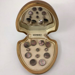 Krementz Art Deco Gold and Abalone with Platinum Inlay Rims Complete Tuxedo Stud Set with Matching Cufflinks in Original Box 1930s